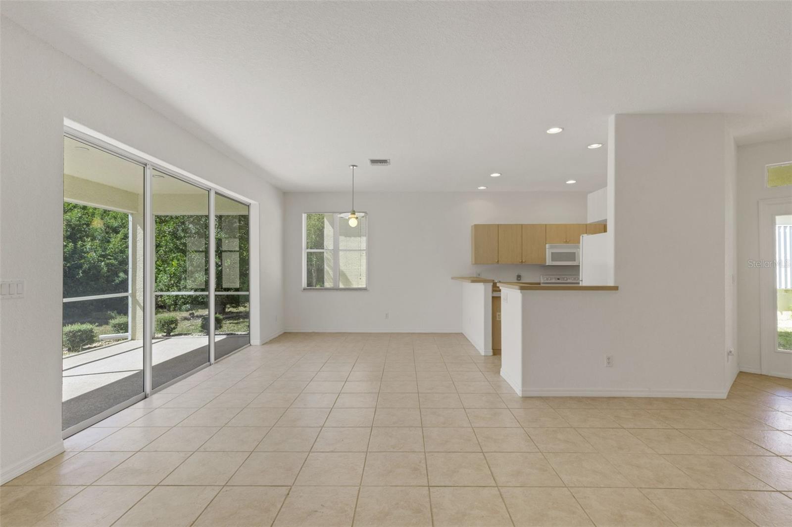 SEMINOLE LAKES PH 04 - Residential