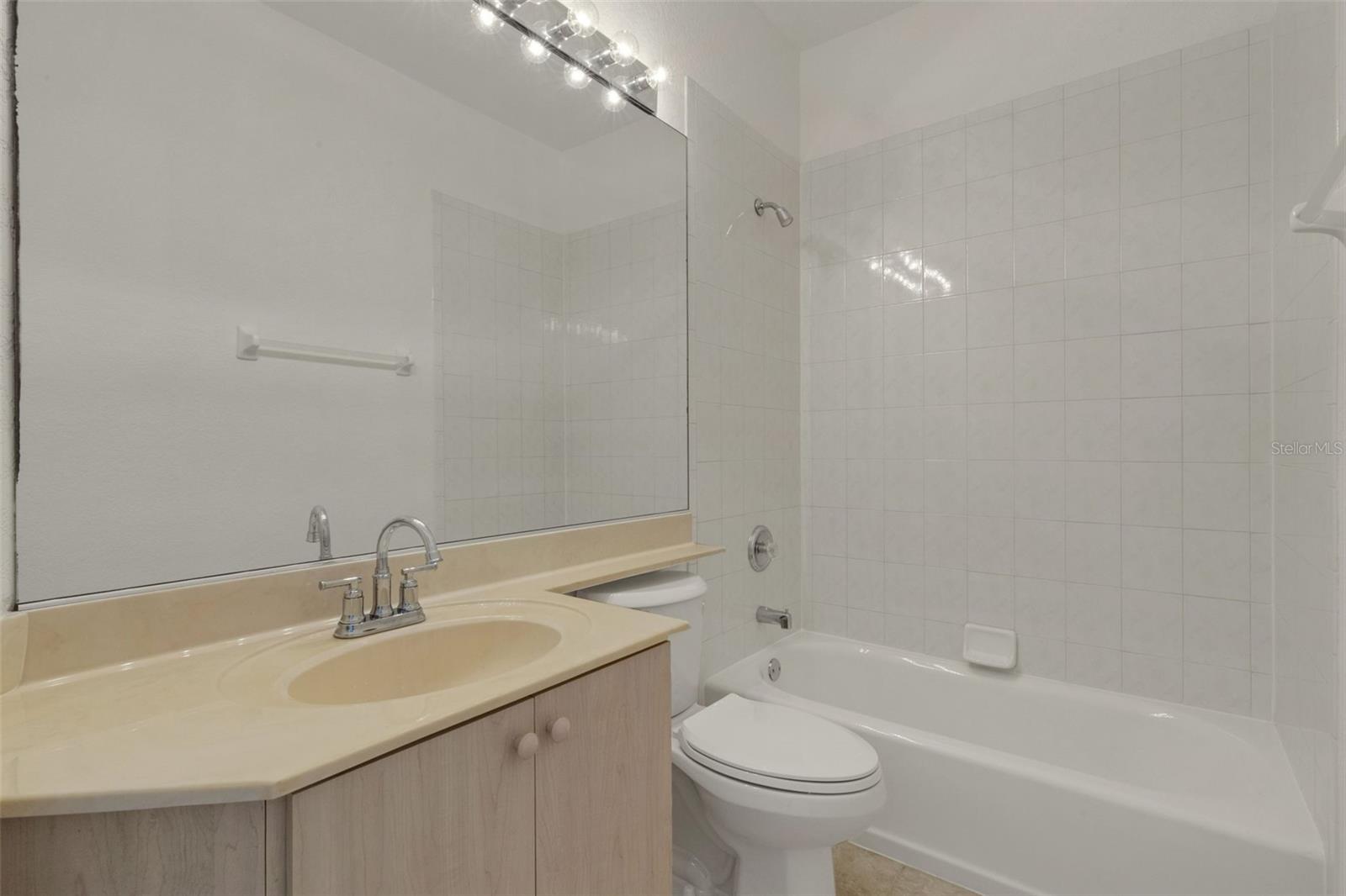 SEMINOLE LAKES PH 04 - Residential