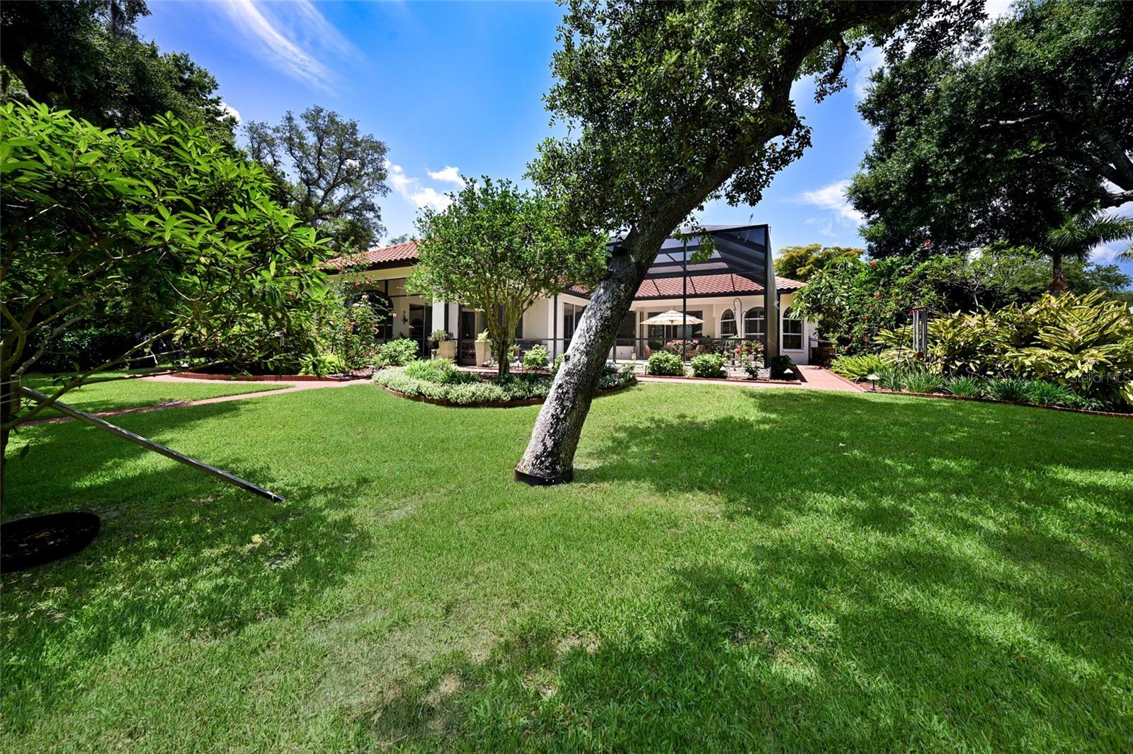 RIVER CLUB SOUTH - Residential