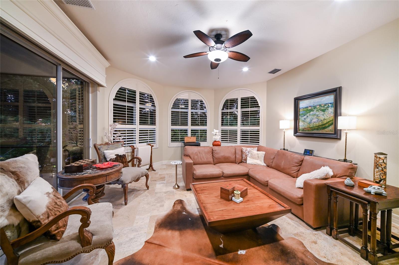 RIVER CLUB SOUTH - Residential
