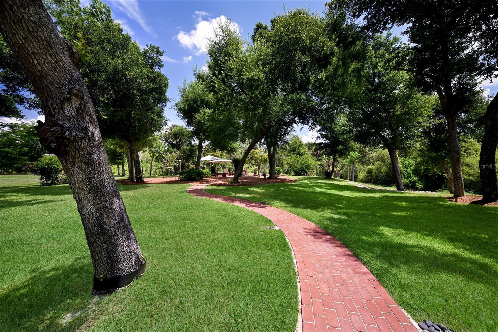 RIVER CLUB SOUTH - Residential