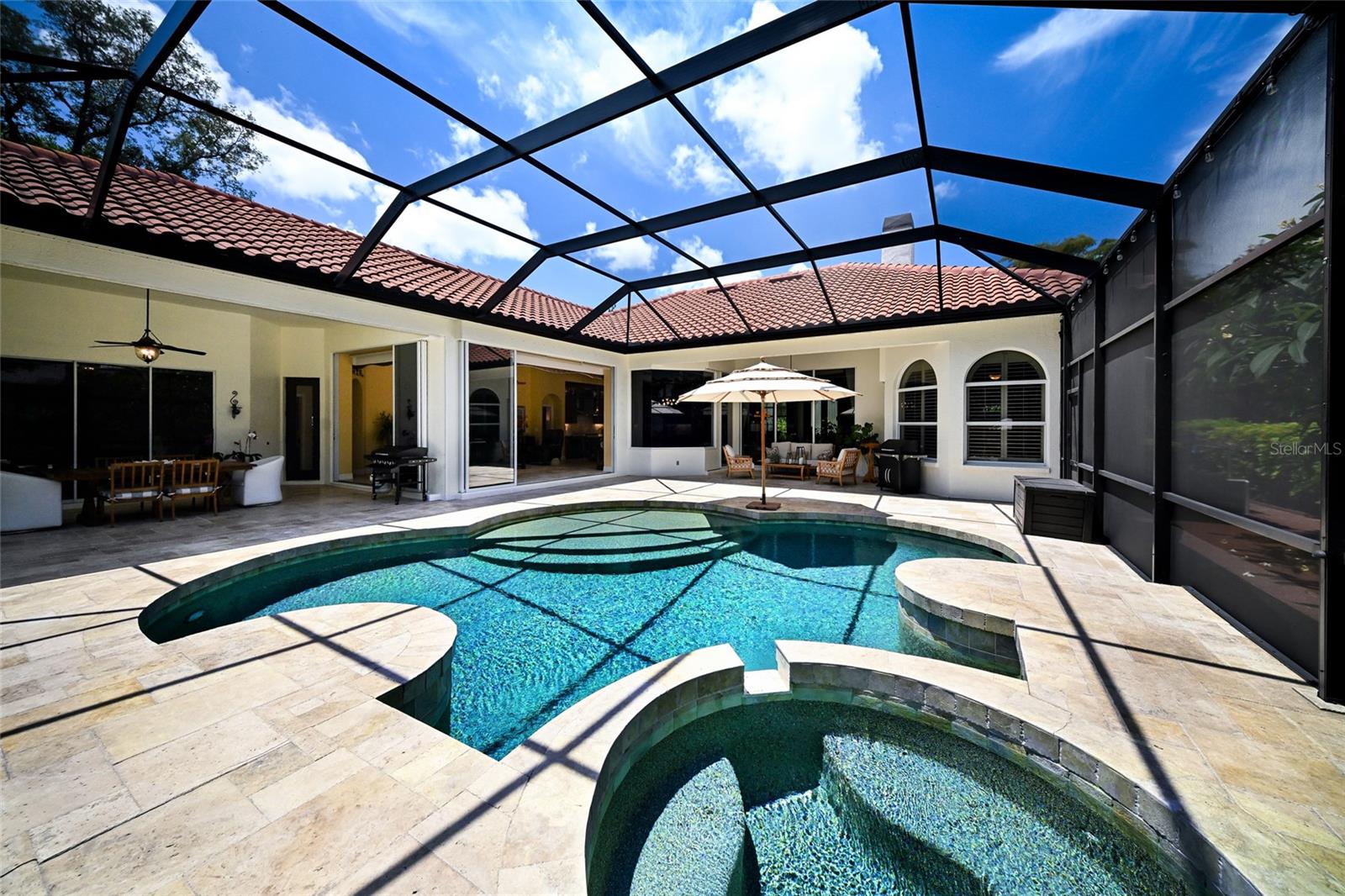 RIVER CLUB SOUTH - Residential