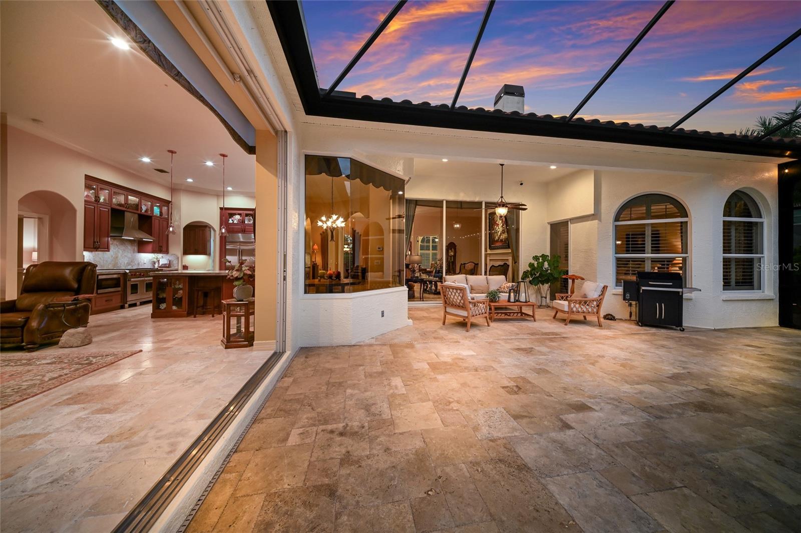 RIVER CLUB SOUTH - Residential