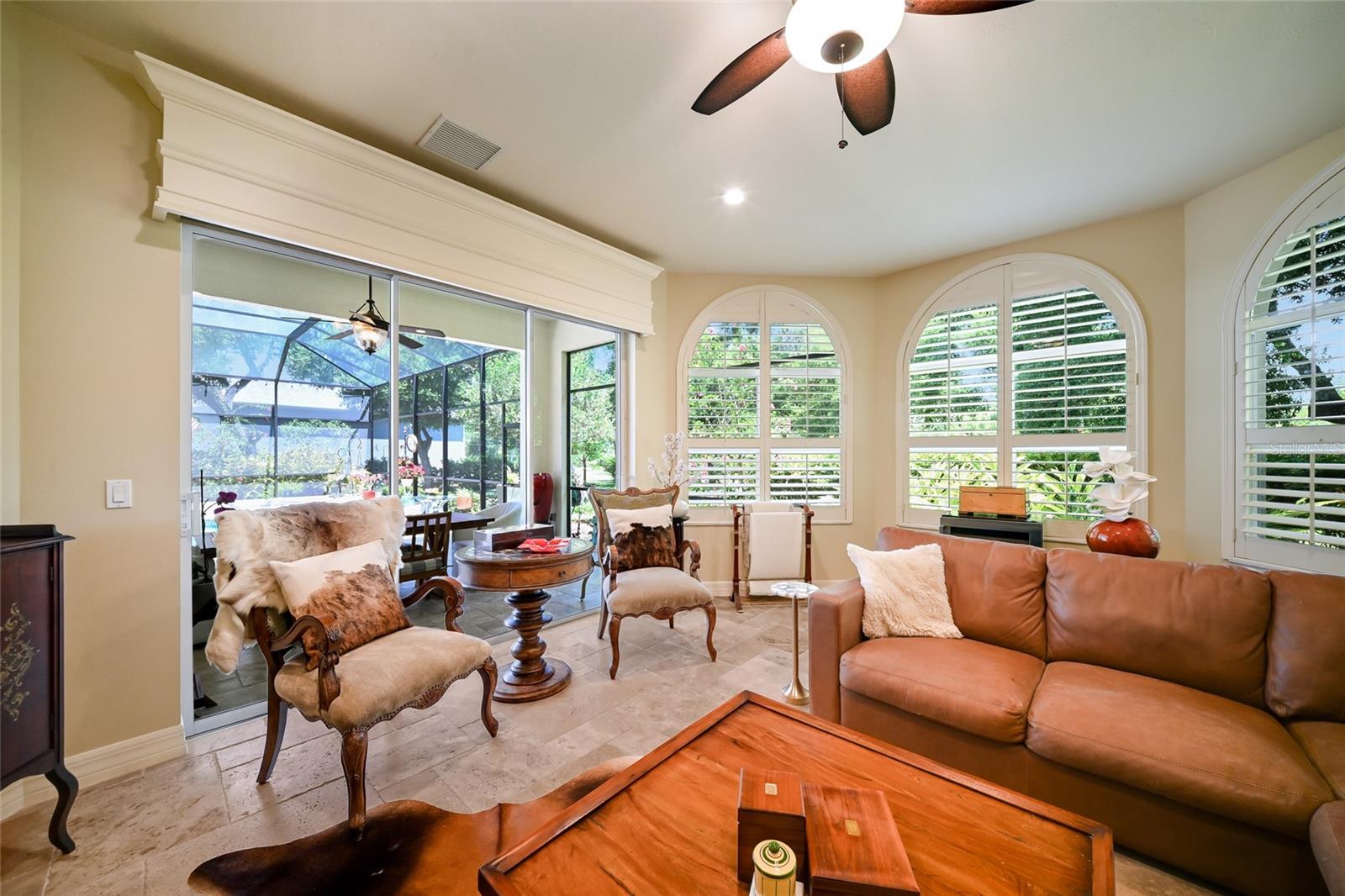 RIVER CLUB SOUTH - Residential