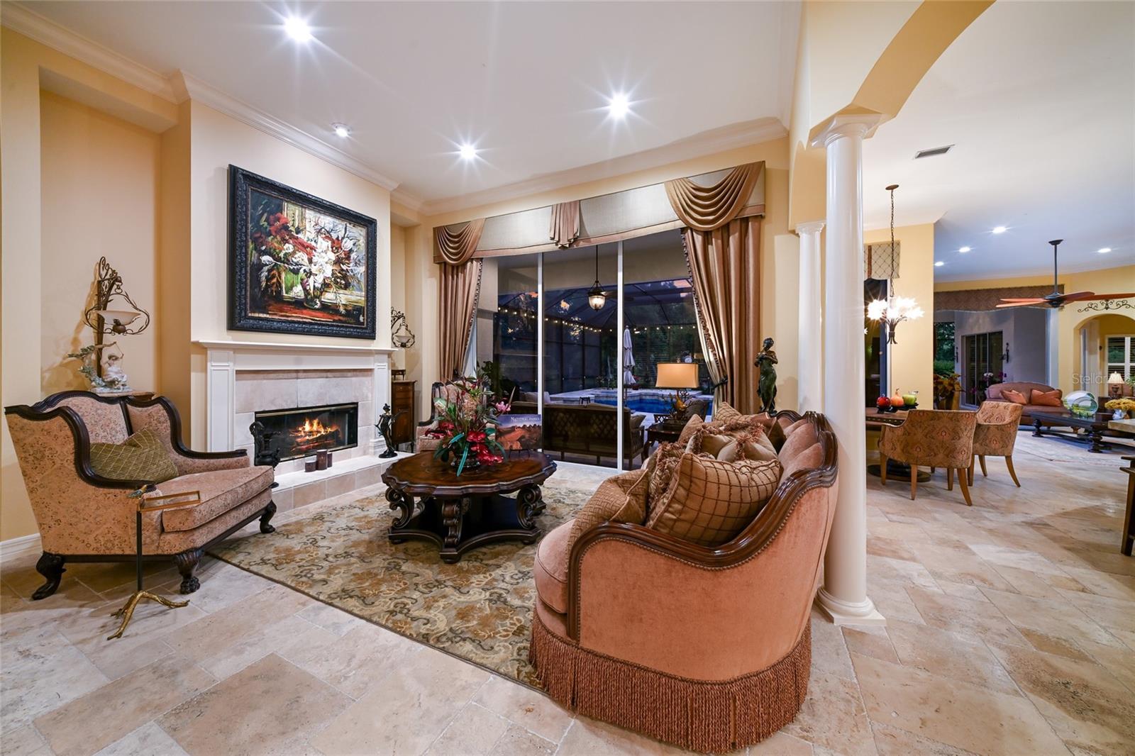 RIVER CLUB SOUTH - Residential