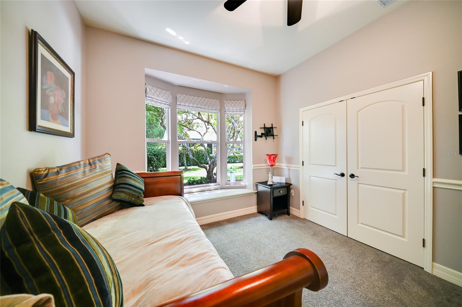 RIVER CLUB SOUTH - Residential