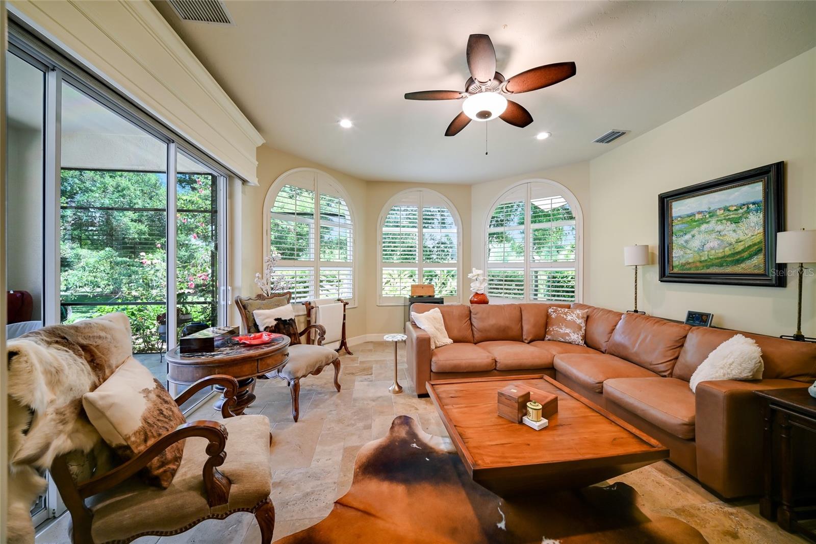 RIVER CLUB SOUTH - Residential