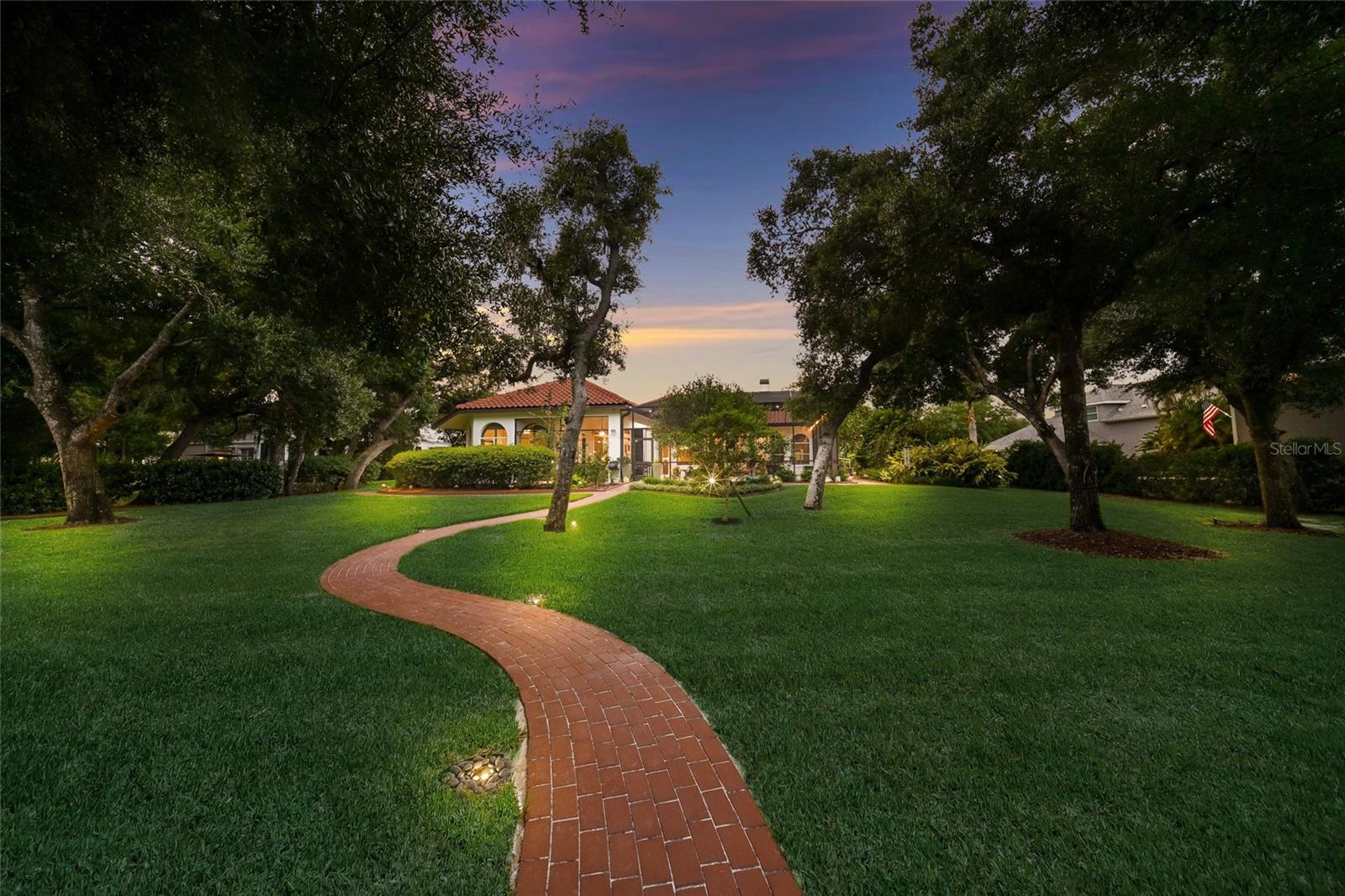 RIVER CLUB SOUTH - Residential