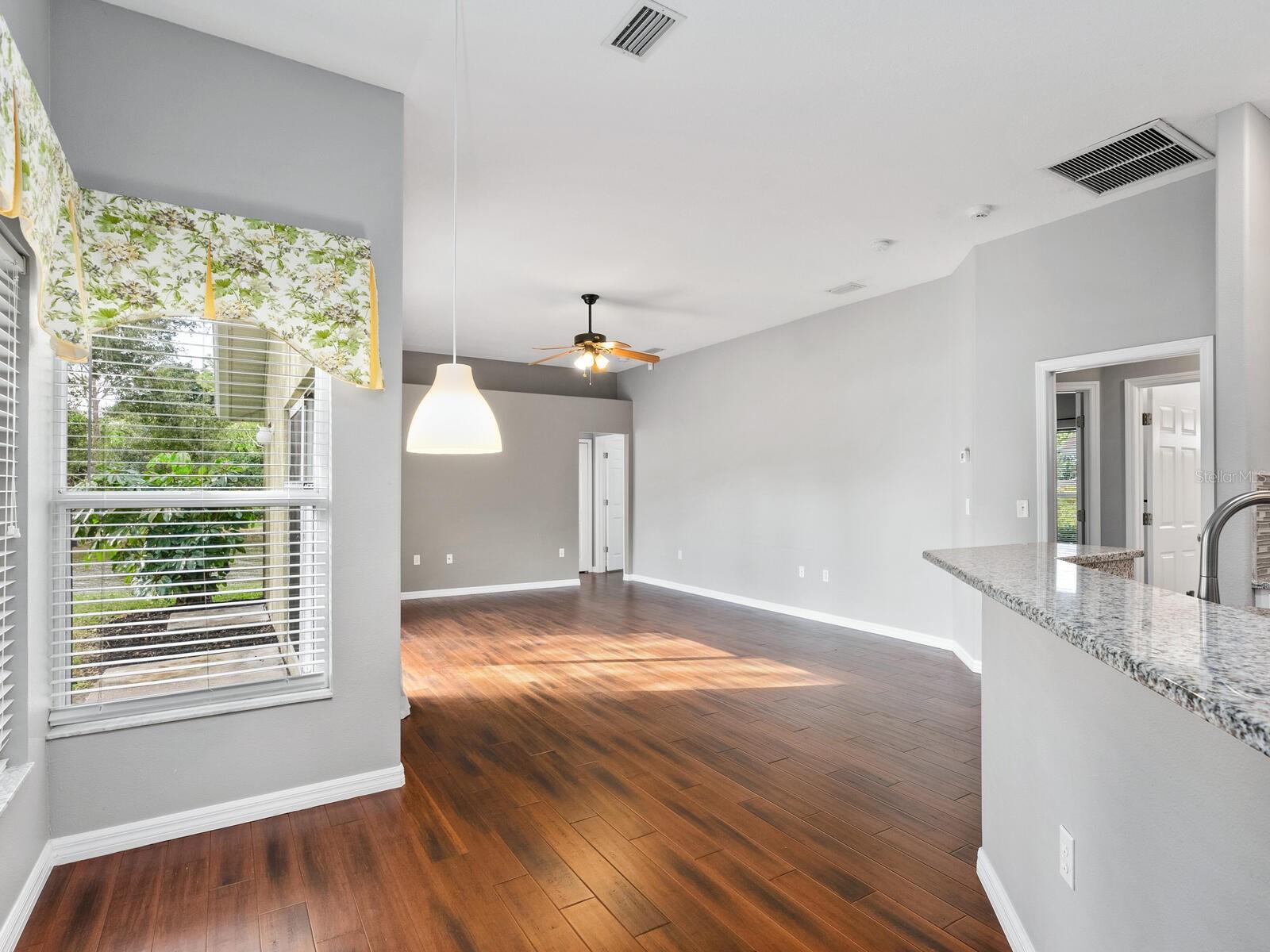 BRIARWOOD - Residential