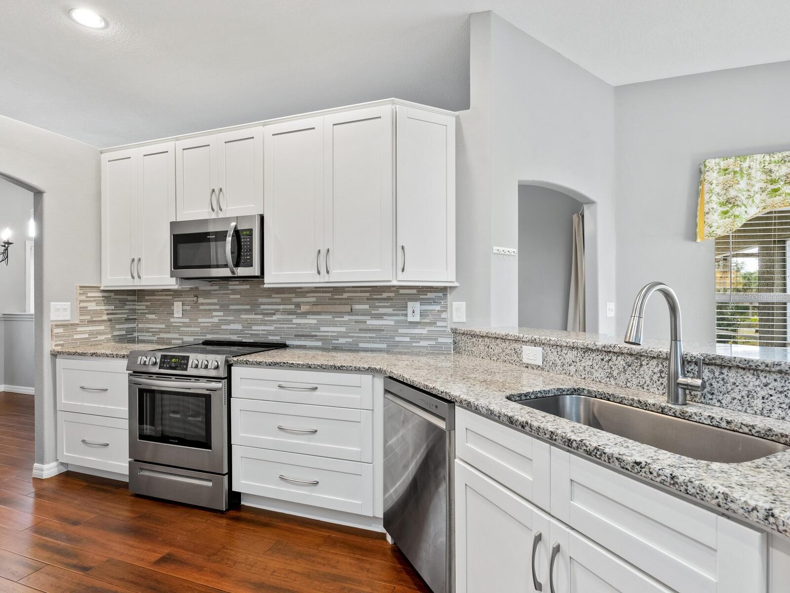 BRIARWOOD - Residential