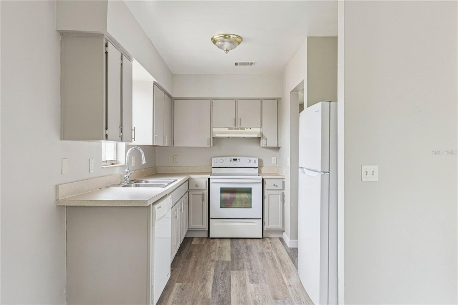 NORTH ORLANDO - Residential Lease