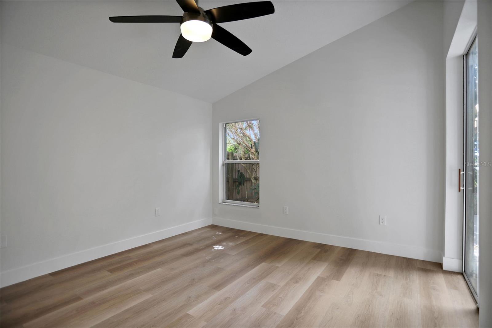 PAVILION PH 3 - Residential