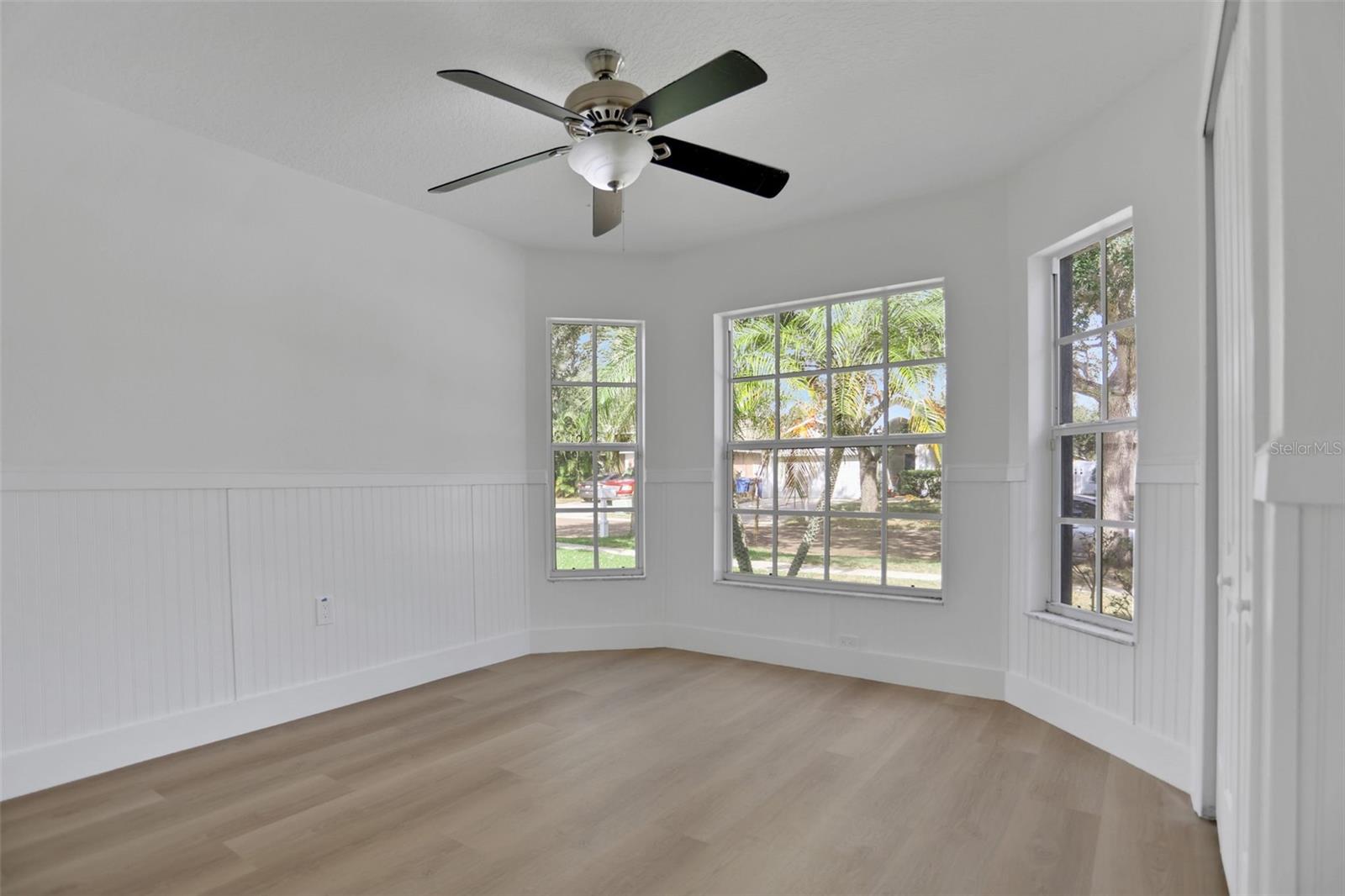 PAVILION PH 3 - Residential