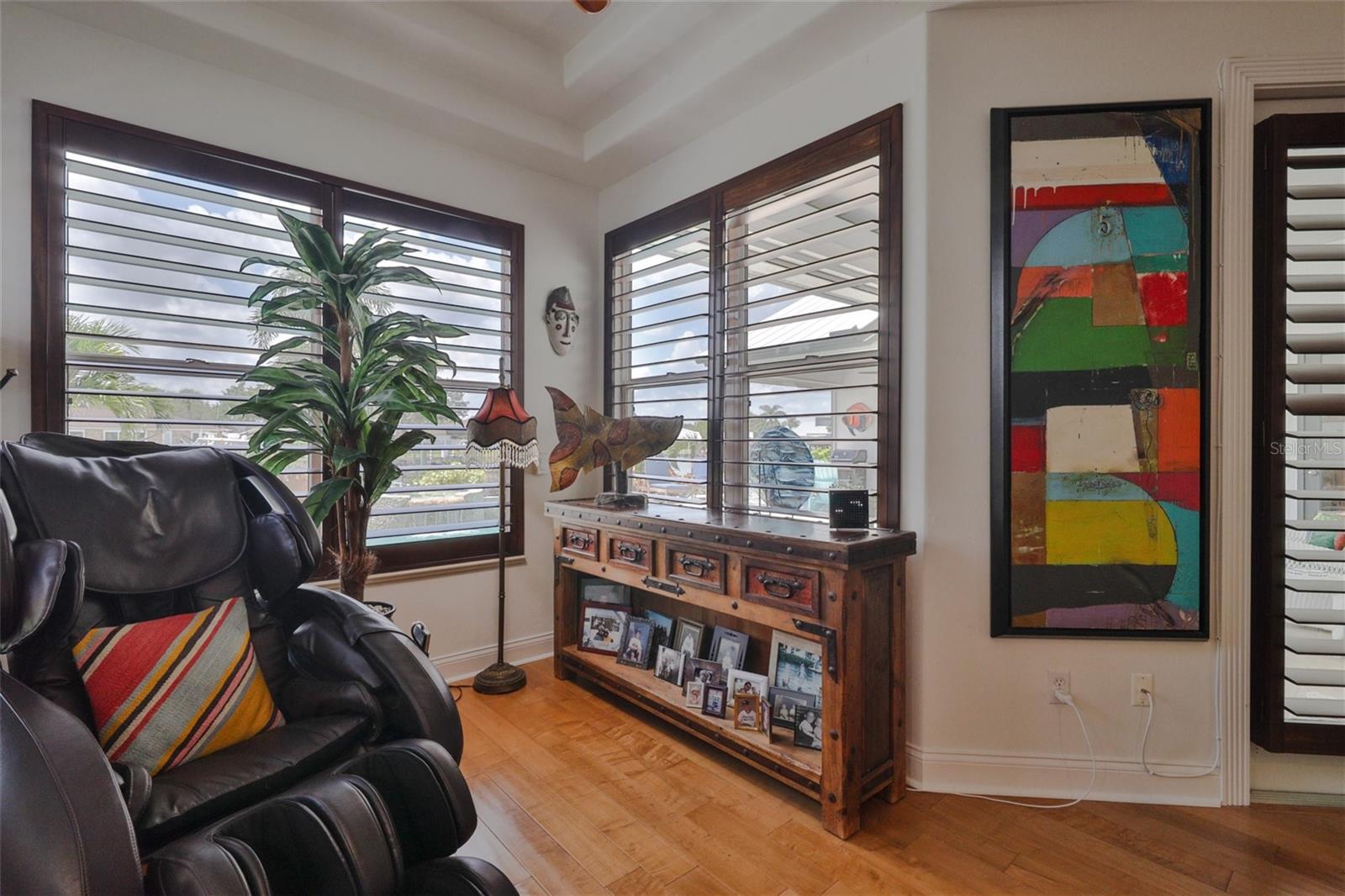 VENEZIA UNIT 07 - Residential