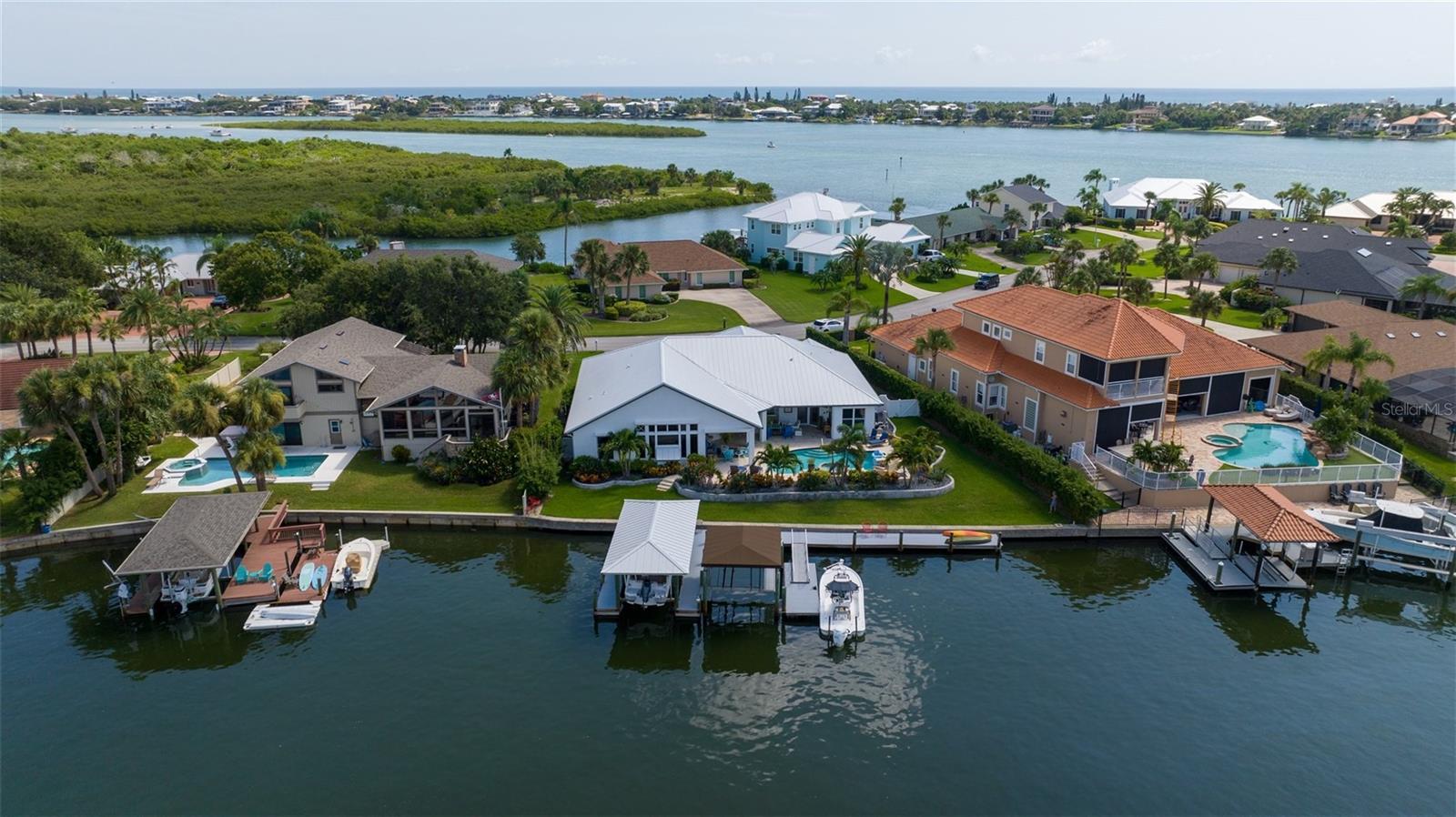 VENEZIA UNIT 07 - Residential