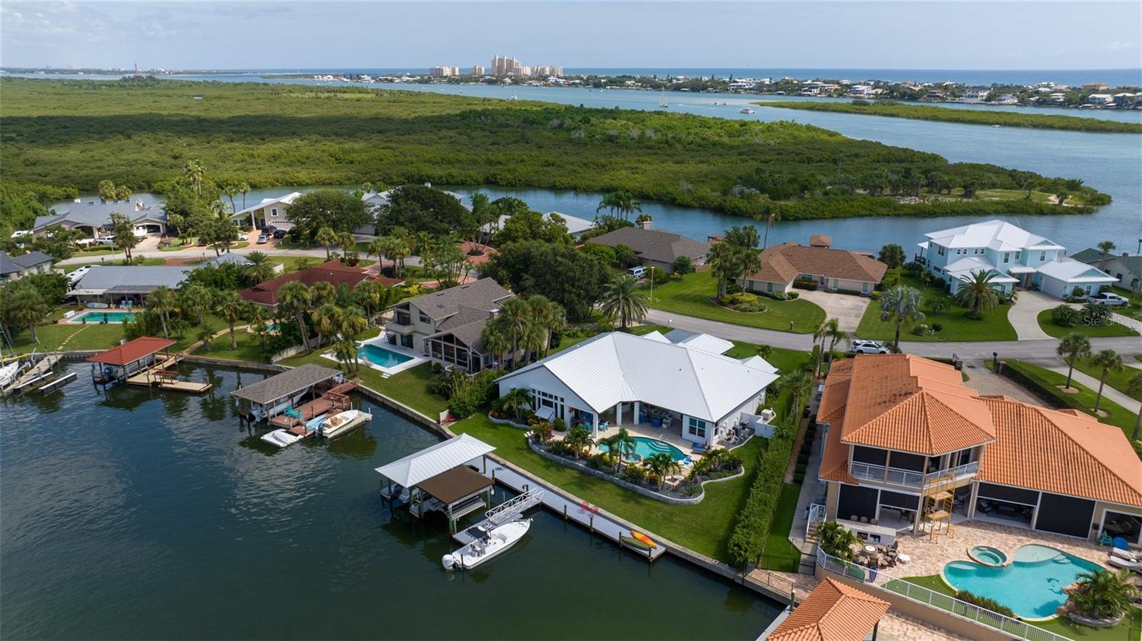 VENEZIA UNIT 07 - Residential