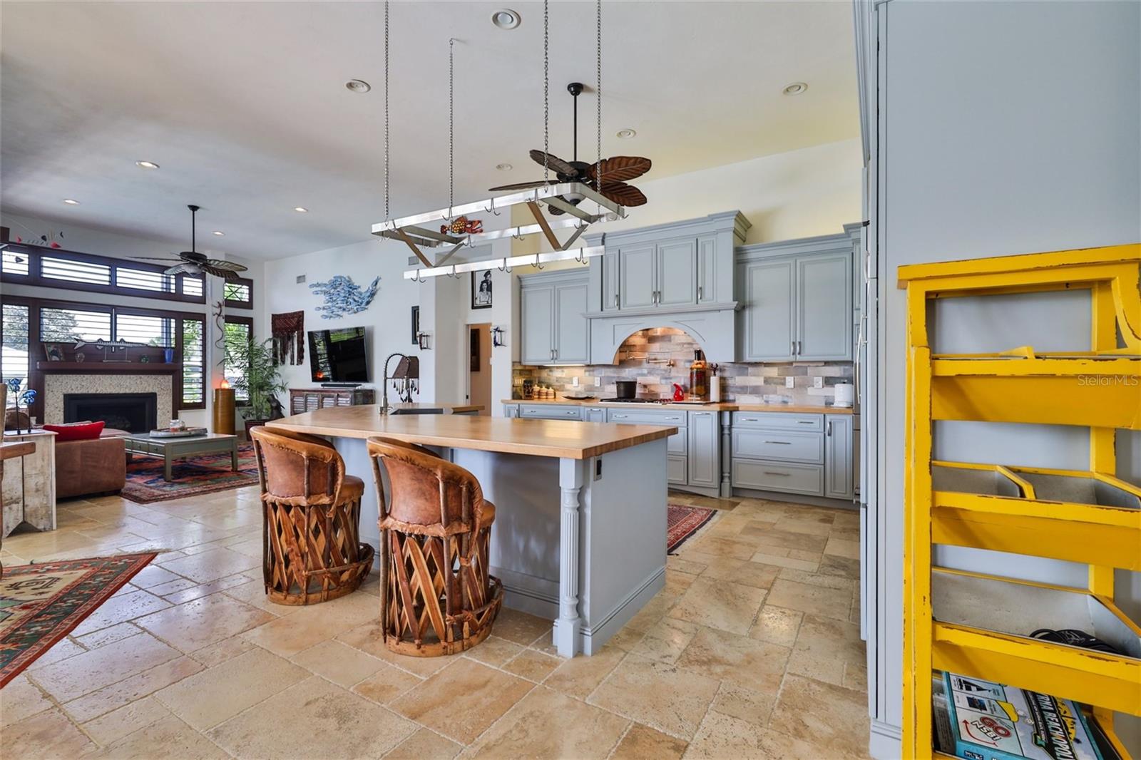 VENEZIA UNIT 07 - Residential