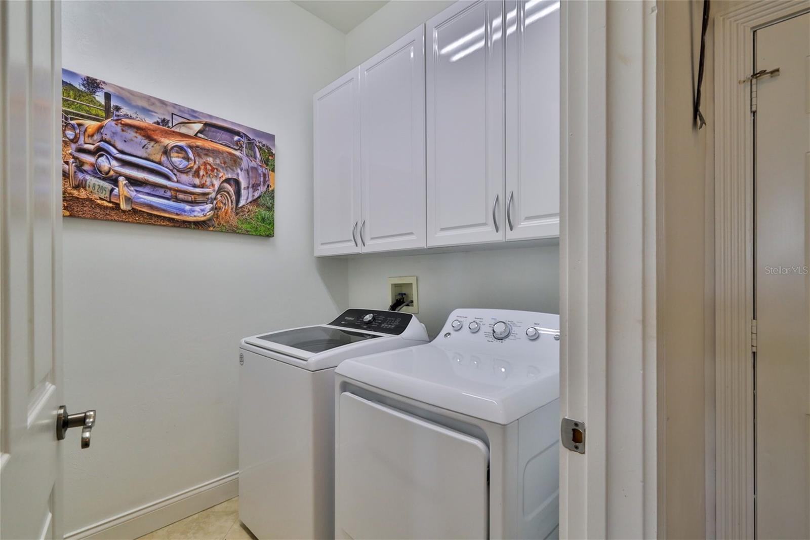 VENEZIA UNIT 07 - Residential