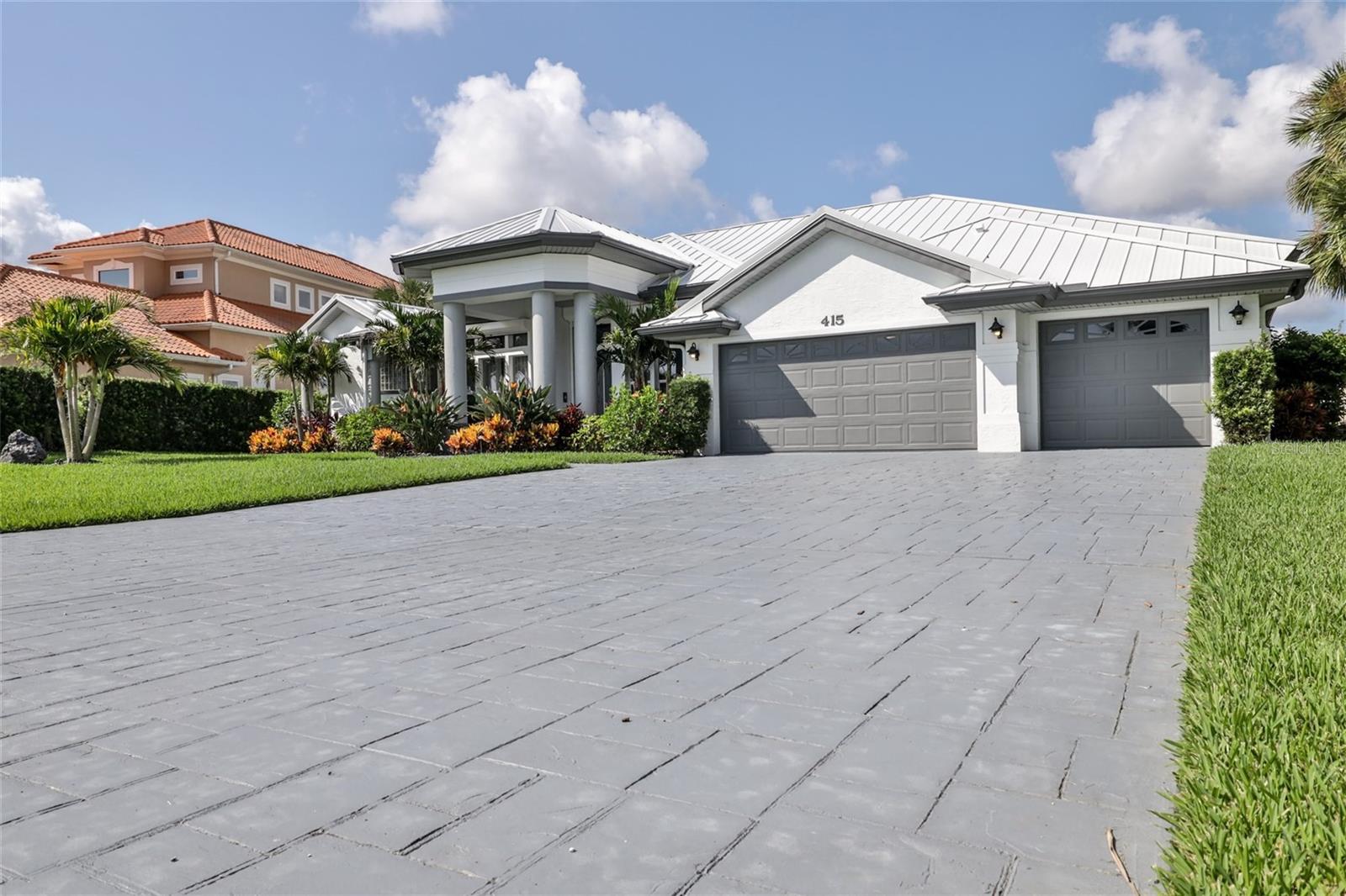 VENEZIA UNIT 07 - Residential