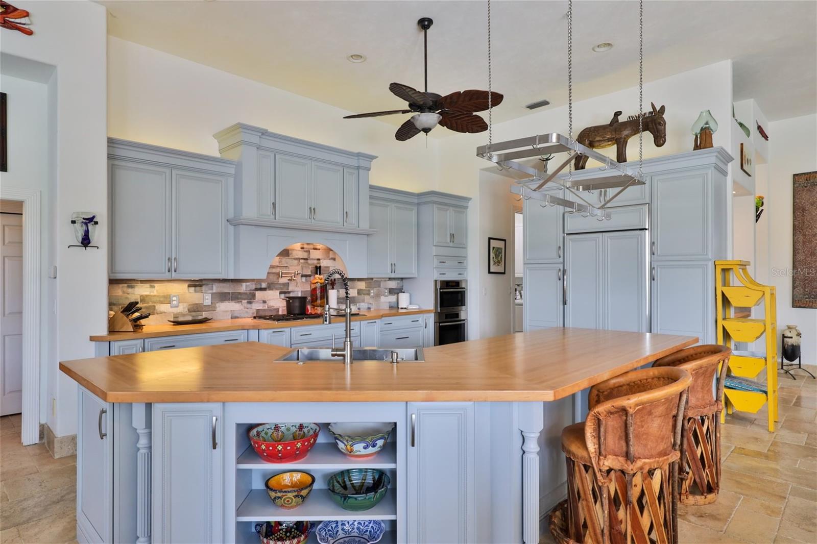 VENEZIA UNIT 07 - Residential