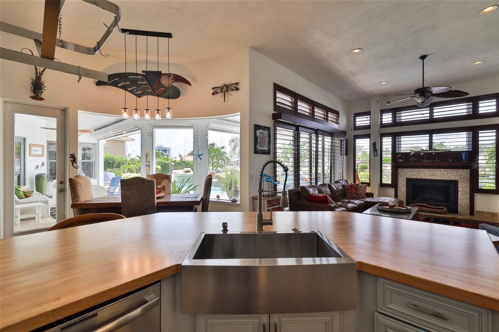 VENEZIA UNIT 07 - Residential