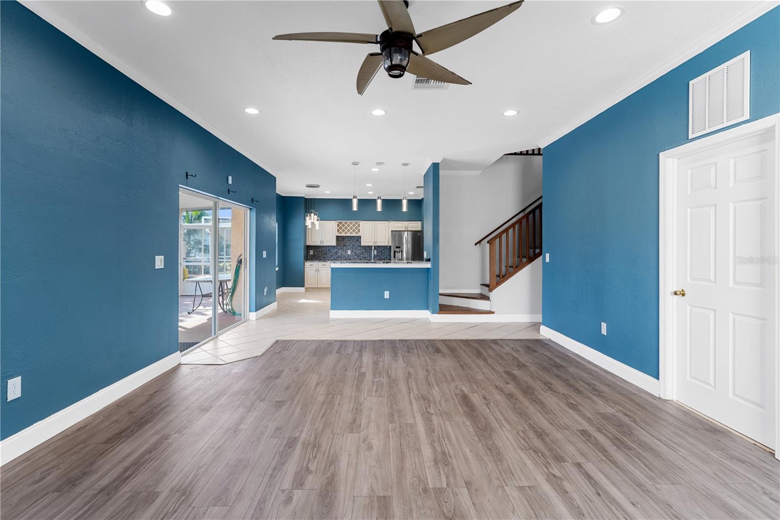 NORTHWOOD - Residential