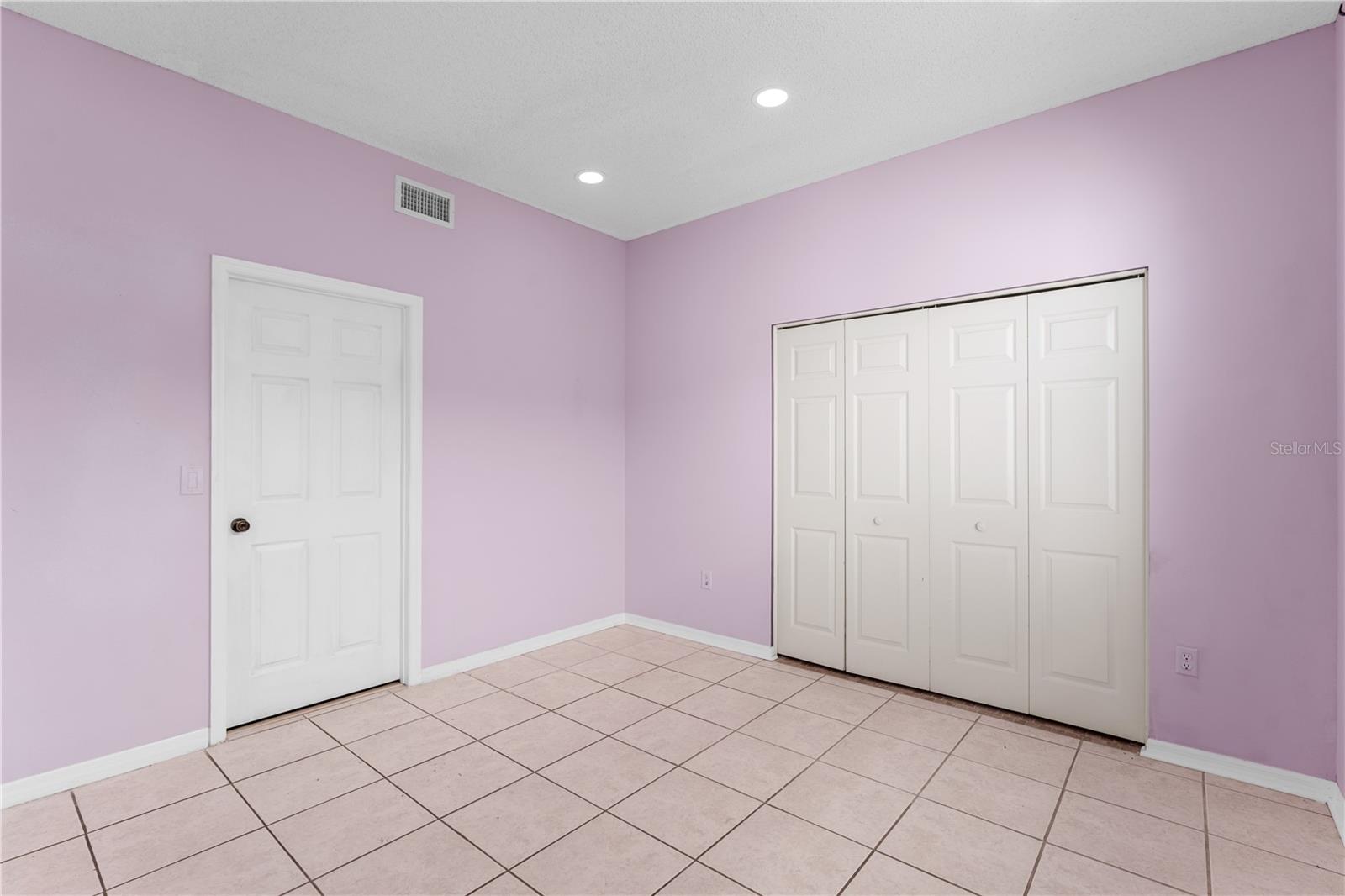 NORTHWOOD - Residential