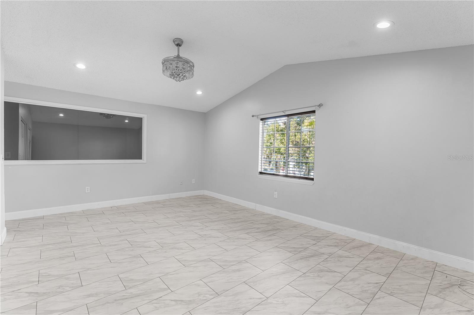 NORTHWOOD - Residential