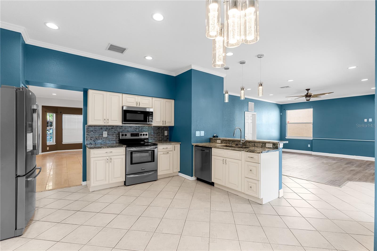 NORTHWOOD - Residential