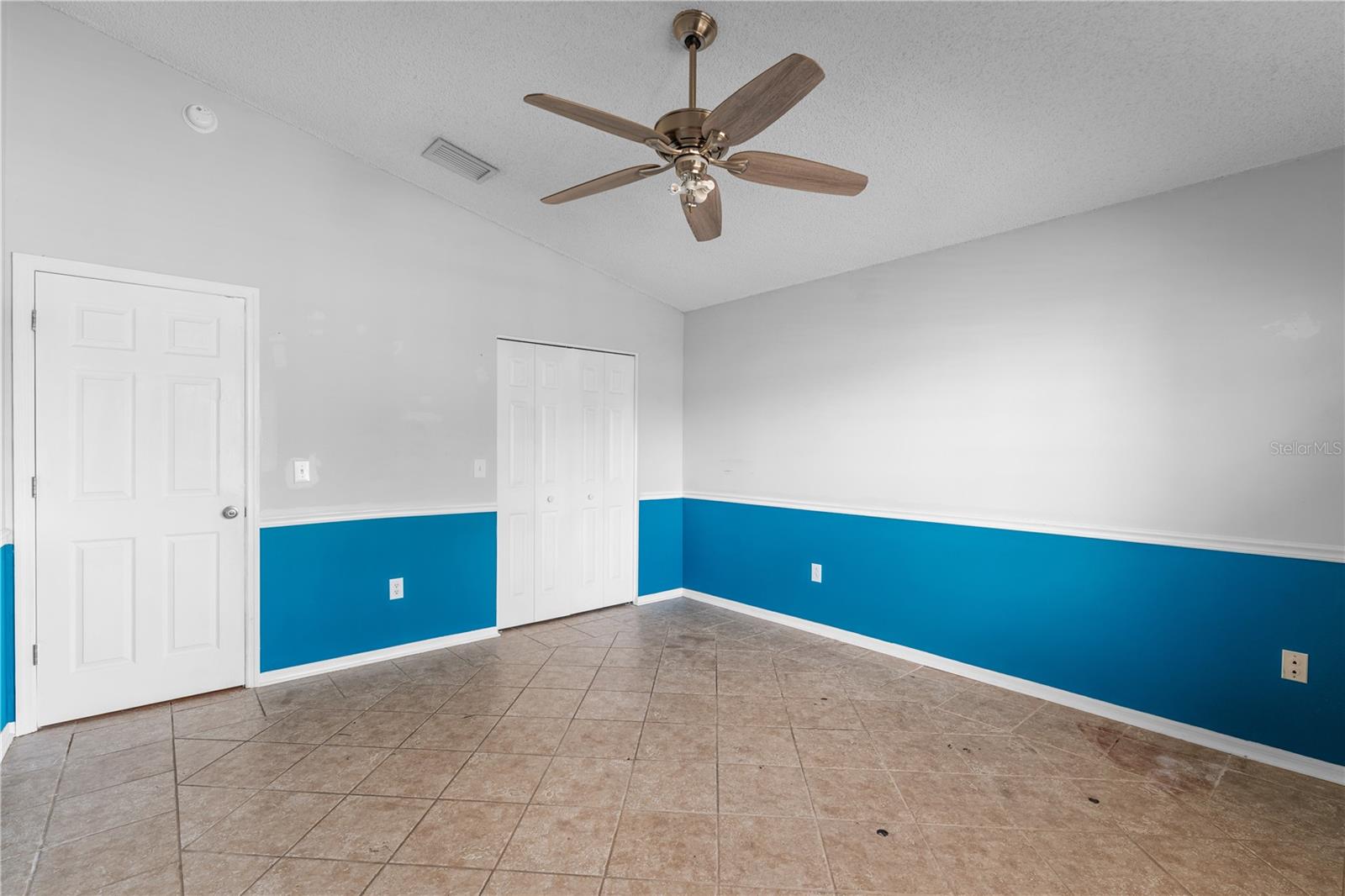 NORTHWOOD - Residential