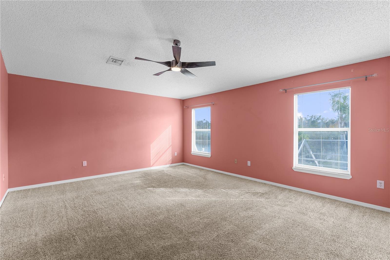 NORTHWOOD - Residential