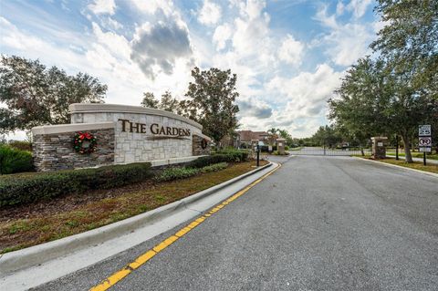 A home in WESLEY CHAPEL