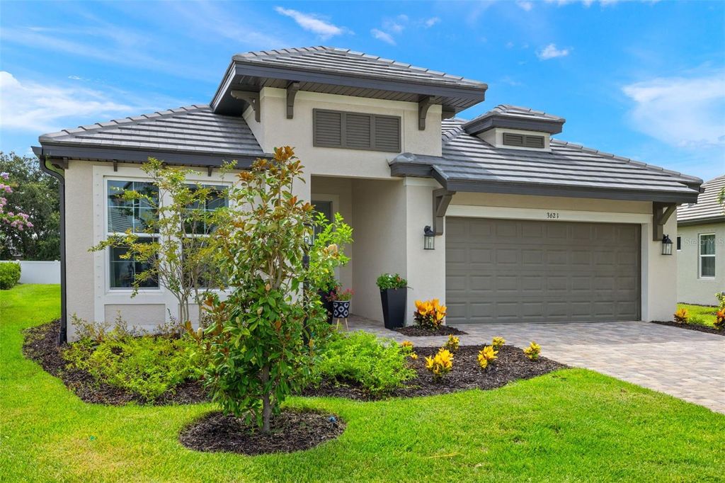 Photo of 3621 Wild Blossom Place, Parrish, FL 34219 (MLS # A4656299)