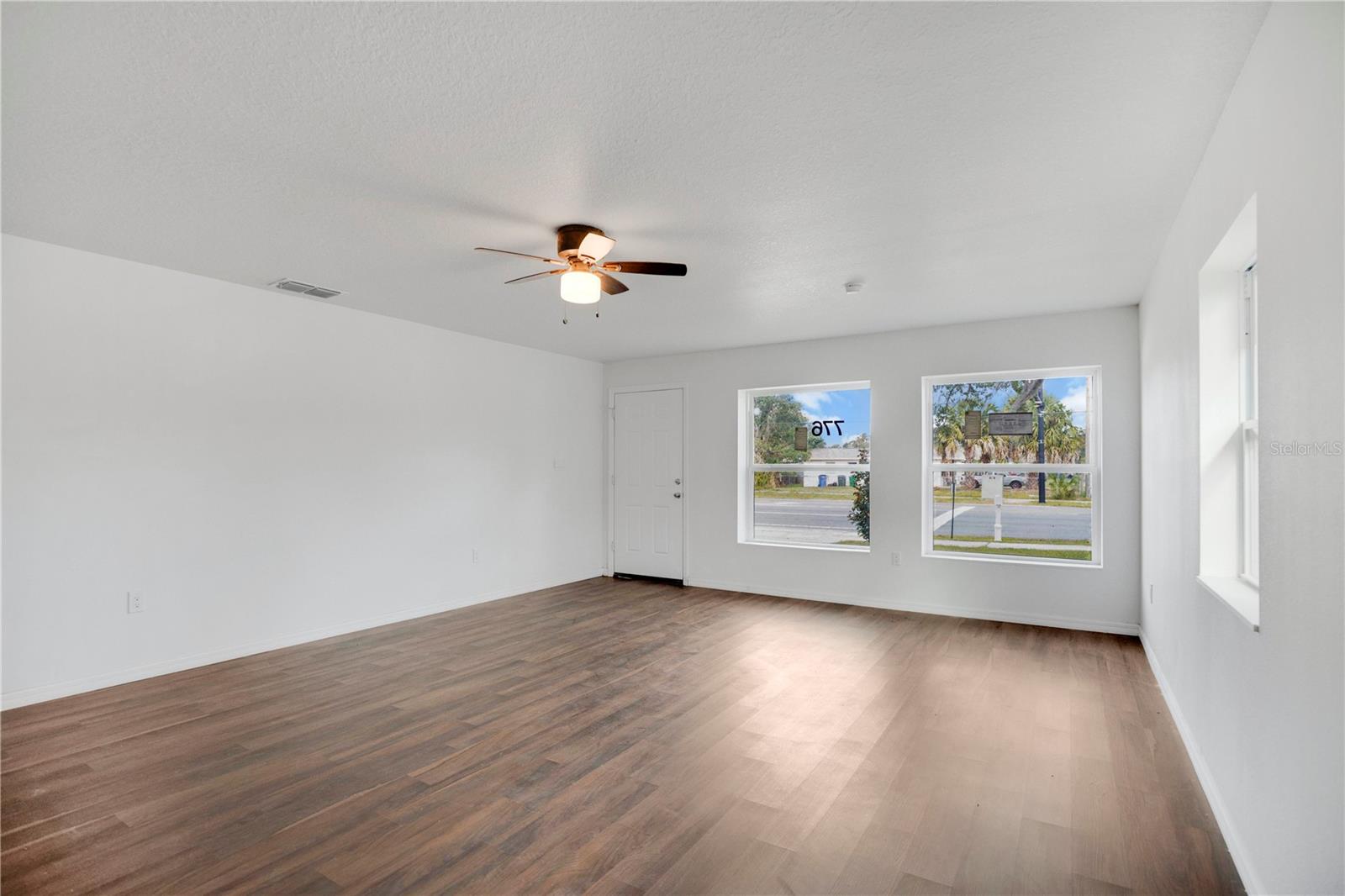 JACKSON HEIGHTS - Residential