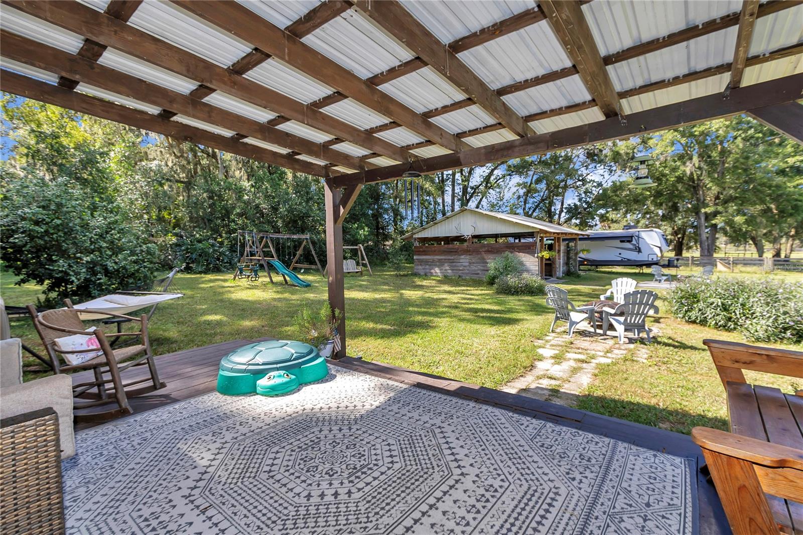 MEADOWBROOK RANCHES - Residential