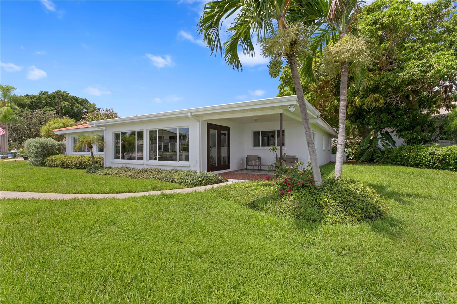 VENETIAN ISLES - Residential