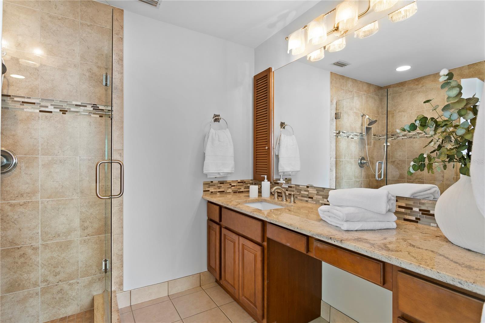 VENETIAN ISLES - Residential