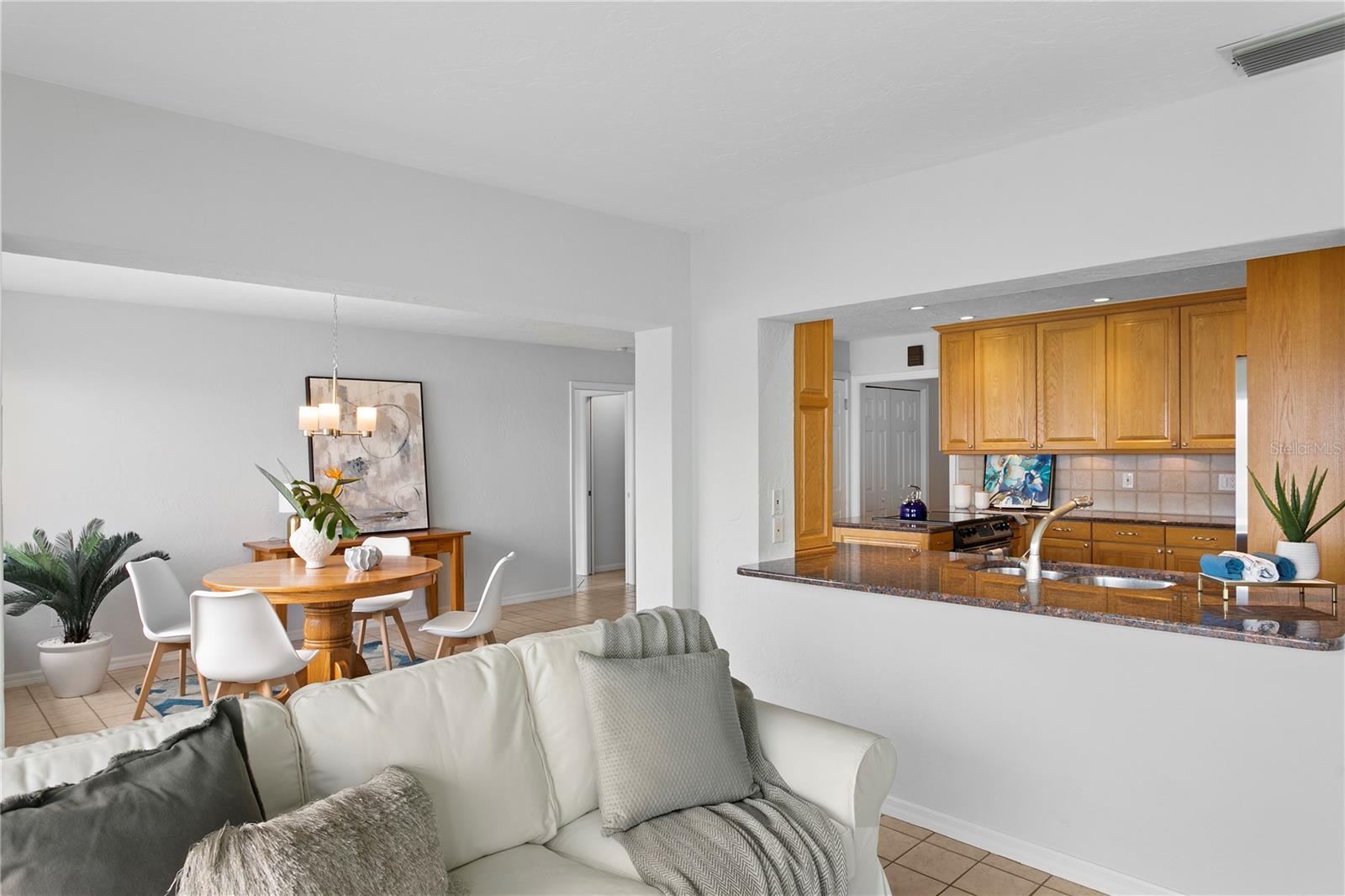 VENETIAN ISLES - Residential