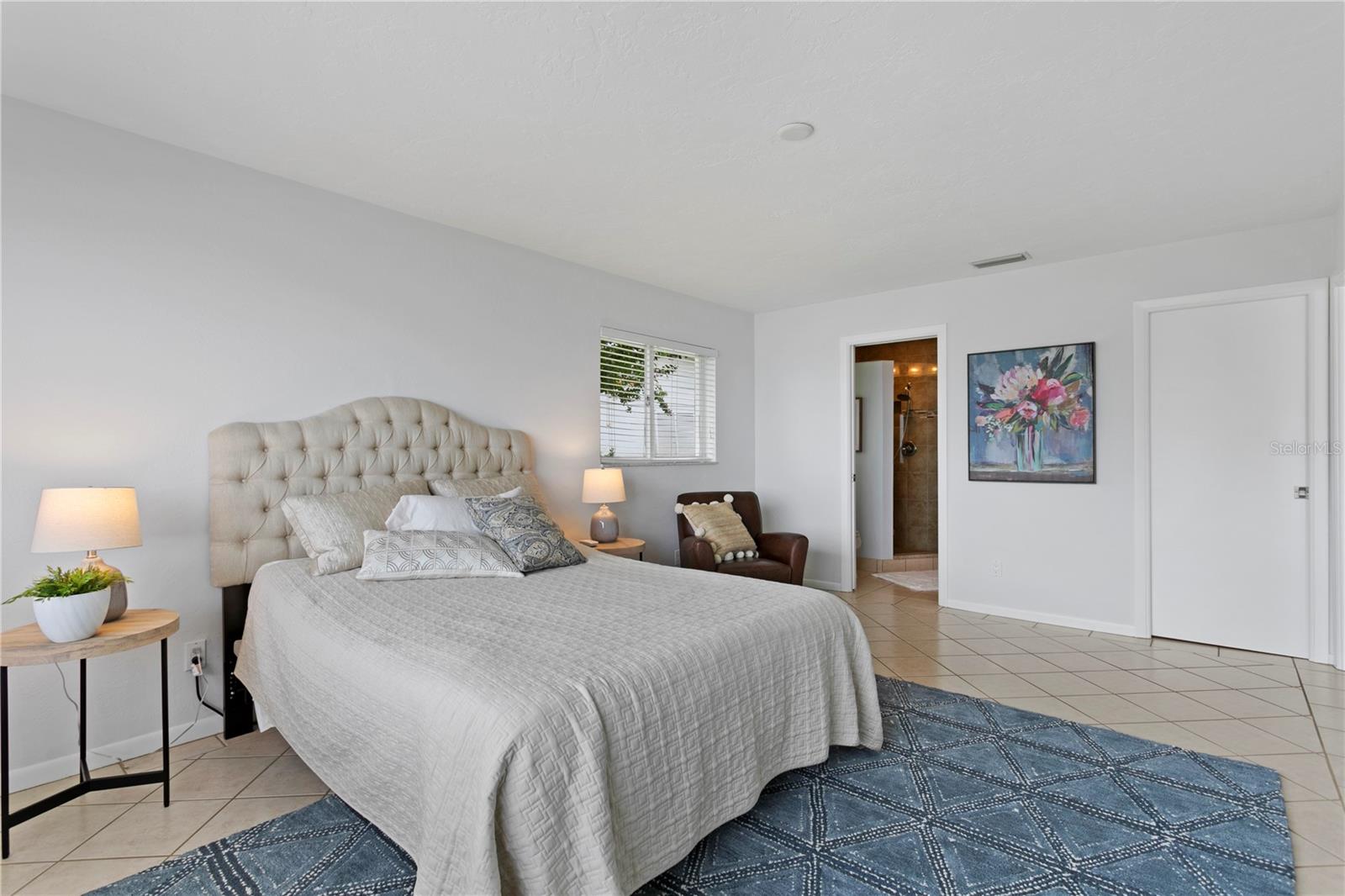 VENETIAN ISLES - Residential