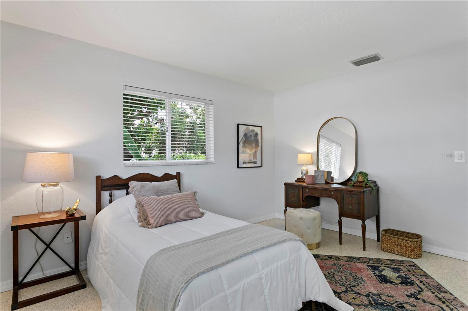 VENETIAN ISLES - Residential