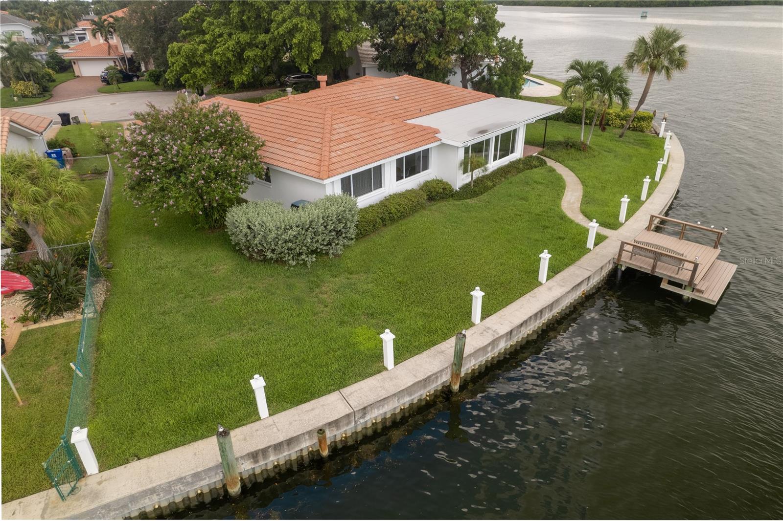 VENETIAN ISLES - Residential