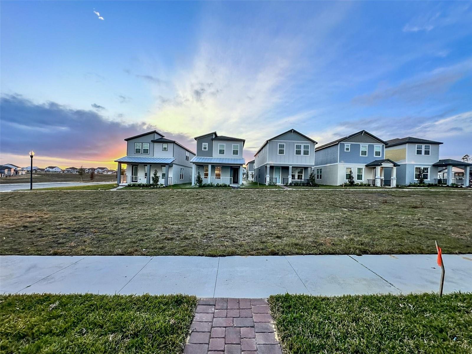 SILVERLEAF RESERVE/HAMLIN PH 2 - Residential