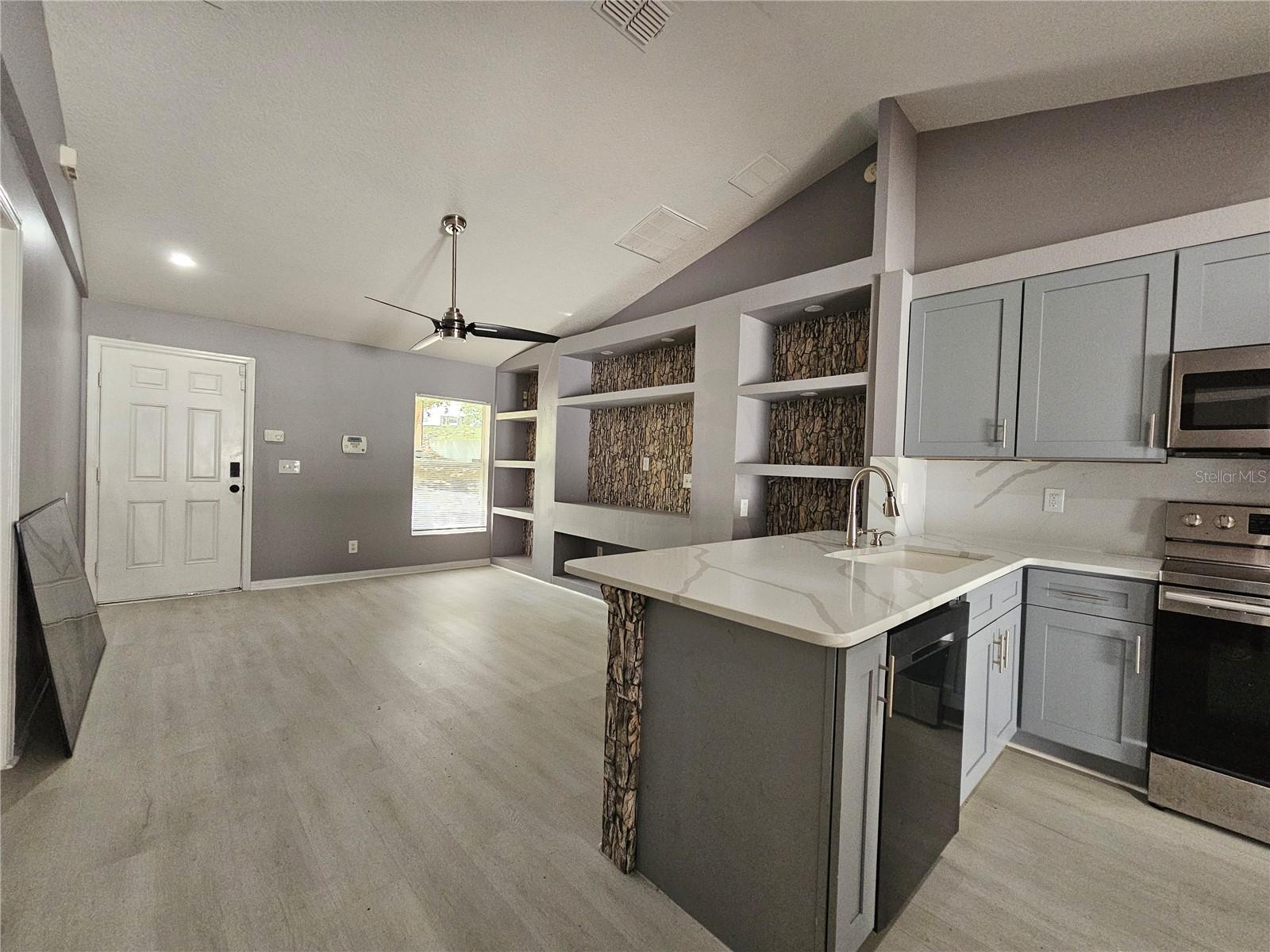 622 BROOKE COURT
