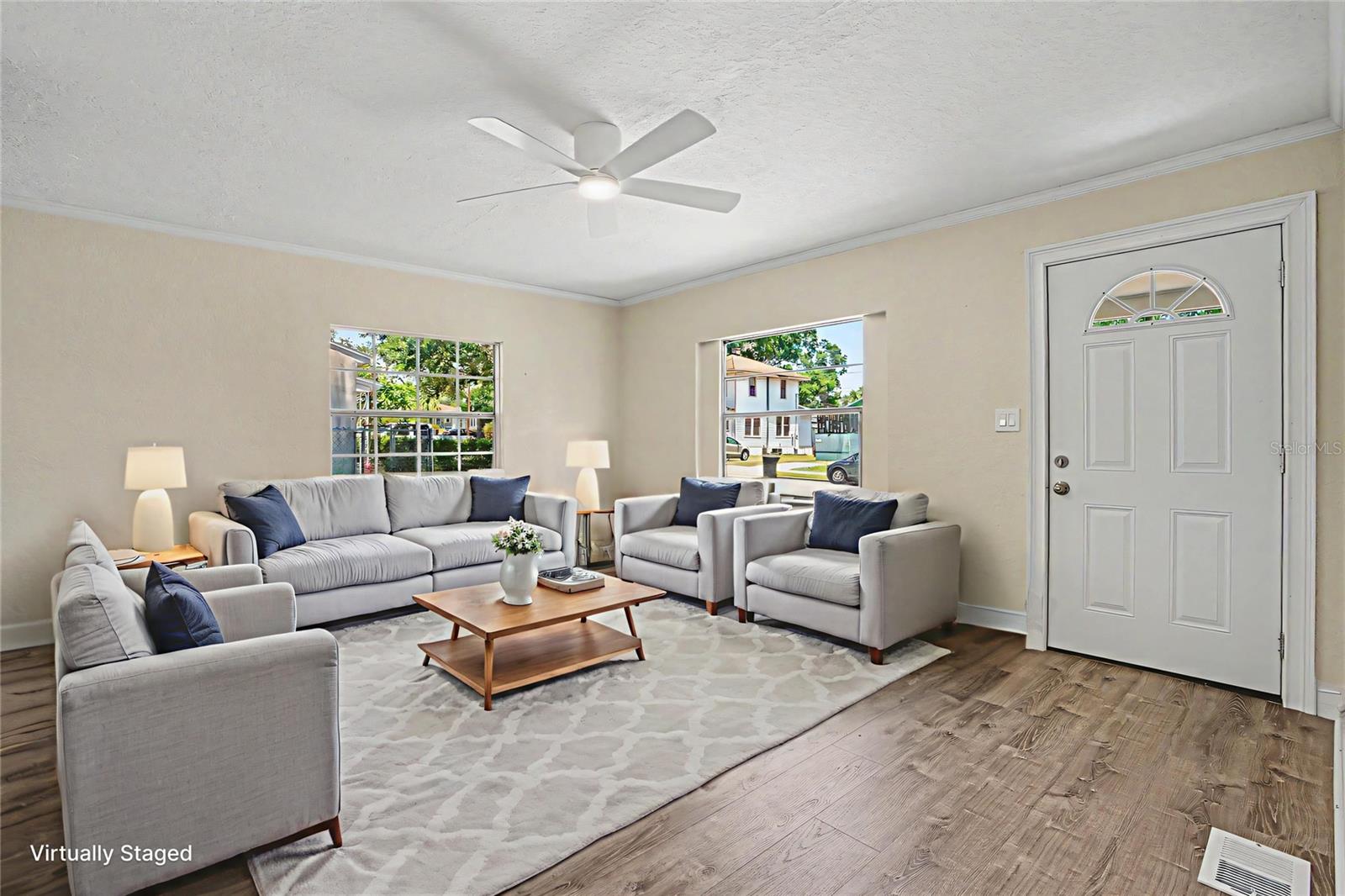 LAKEVIEW GROVE - Residential