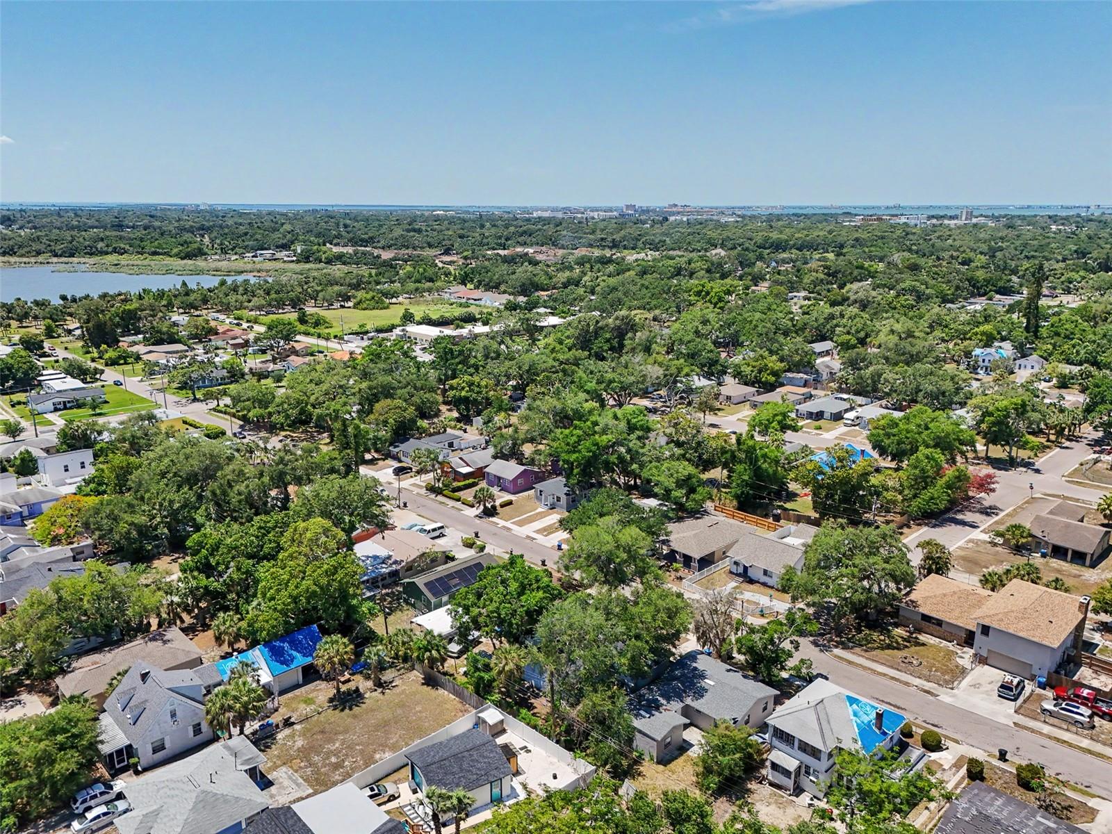 LAKEVIEW GROVE - Residential