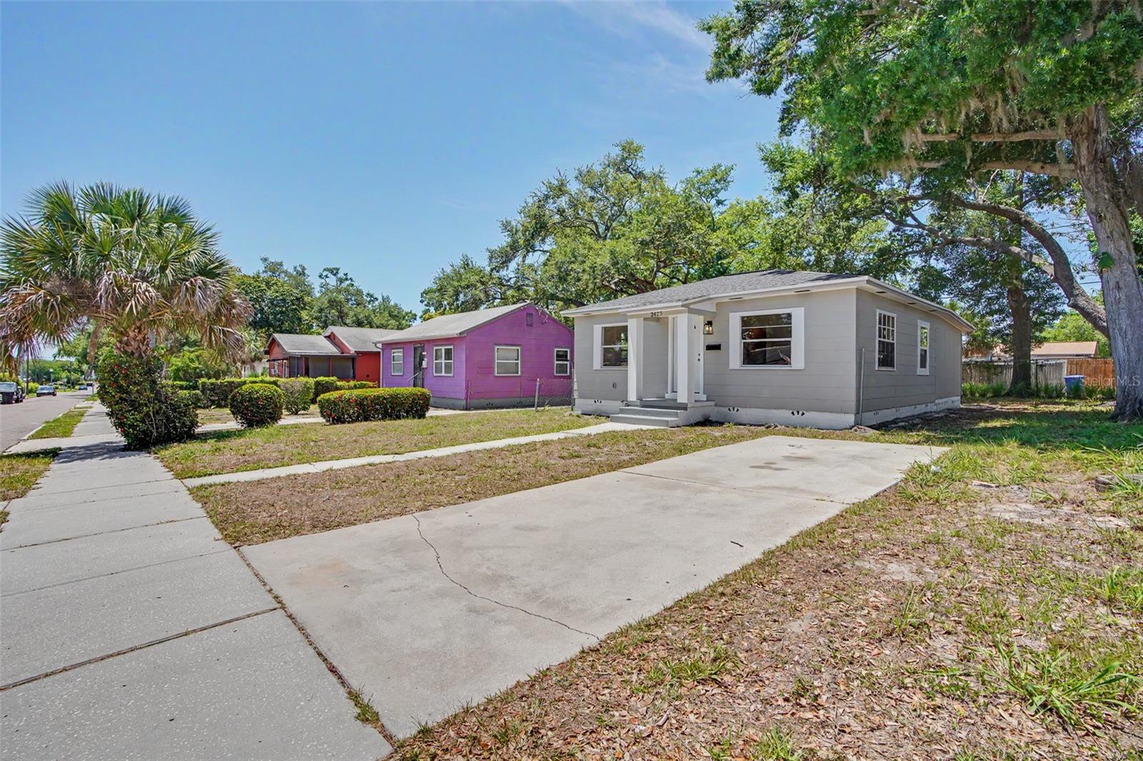 LAKEVIEW GROVE - Residential