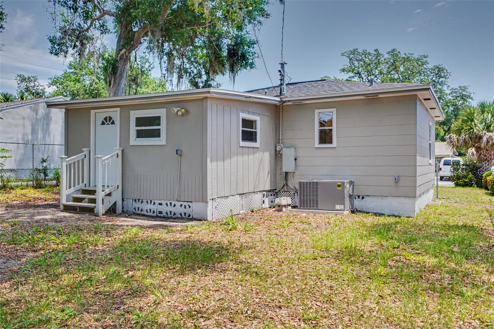 LAKEVIEW GROVE - Residential