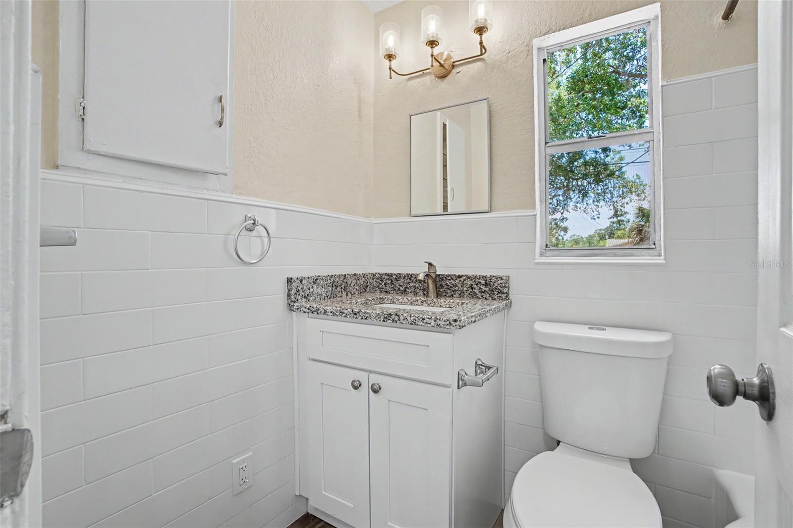 LAKEVIEW GROVE - Residential