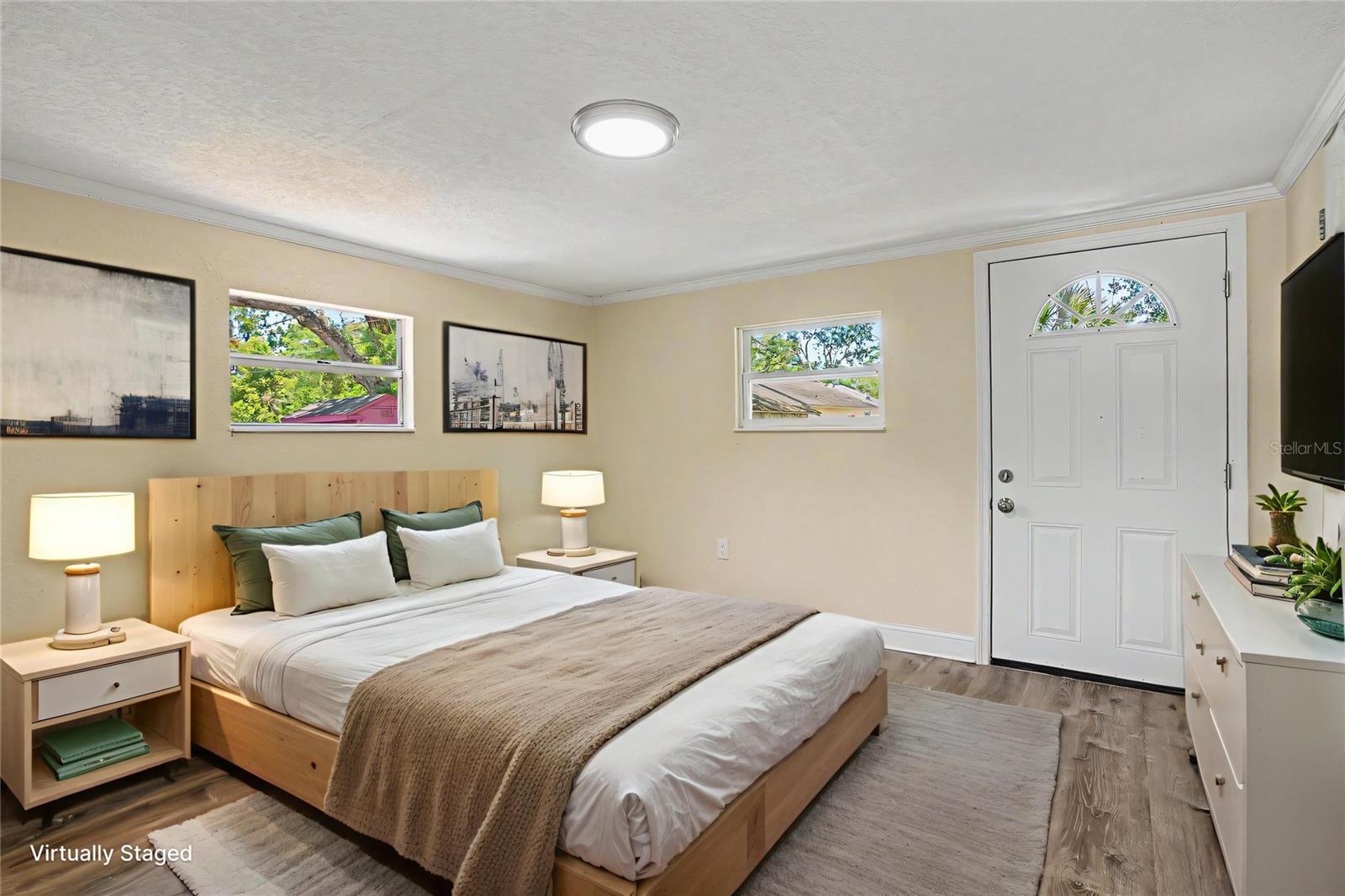 LAKEVIEW GROVE - Residential