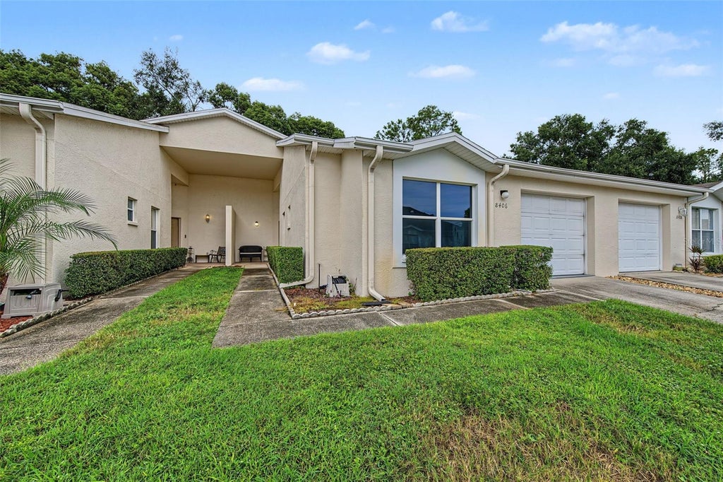 Photo of 8406 Terrace Meadows Court, Temple Terrace, FL 33637 (MLS # TB8554814)